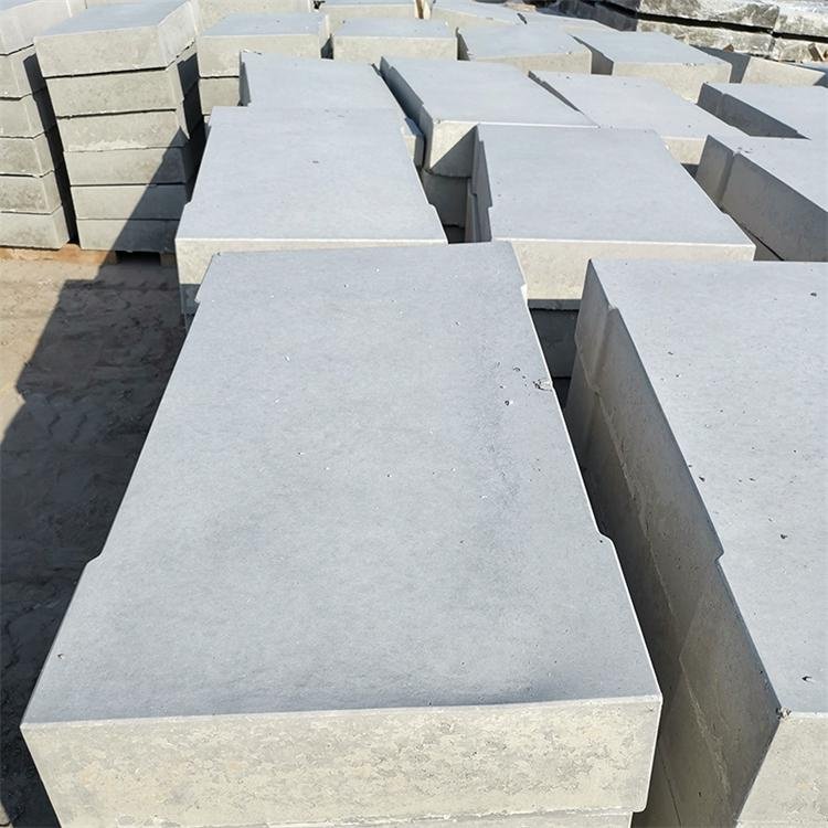 混凝土預制構件模具制造 從操場邊溝到廣場蓋板的專業解決方案