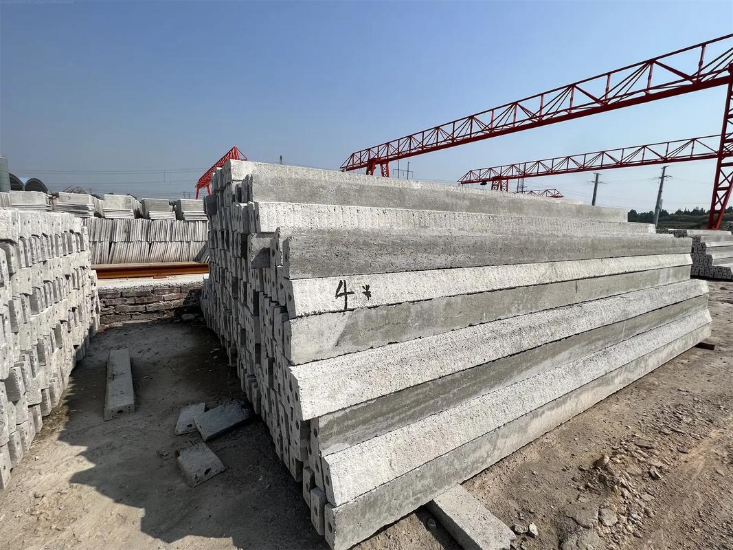 預制樓板廠泰安水泥立柱與仿石制品，專業(yè)水泥構(gòu)件供應商聯(lián)系方式183****